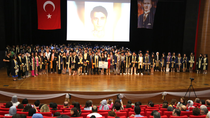 MEÜ’DE ÖĞRETMEN ADAYLARI KEPLERİNİ ATTI
