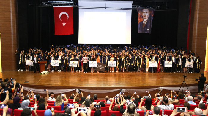 MEÜ’DE ÖĞRETMEN ADAYLARI KEPLERİNİ ATTI