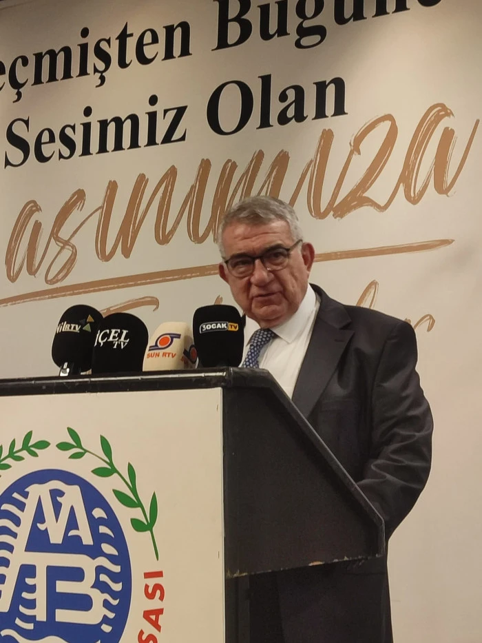 ABDULLAH &Ouml;ZDEMİR&rsquo;DEN 31 YILLIK G&Ouml;REVİN ARDINDAN BASIN MENSUPLARINA VEDA