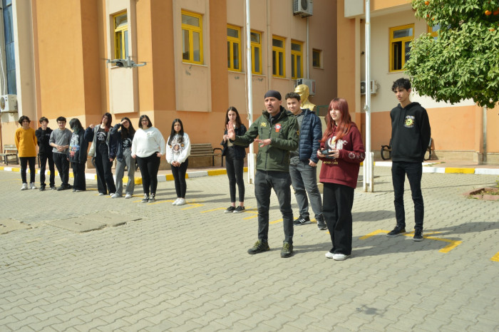 YENİŞEHİR BELEDİYESİNDEN LİSE ÖĞRENCİLERİNE DRONE EĞİTİMİ