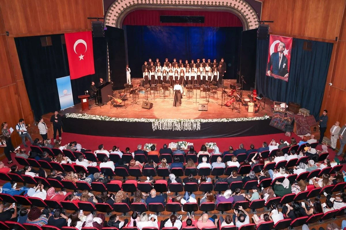 ‘1 MİLLET, 7 NİNNİ’ PROGRAMI MERSİN'DE GERÇEKLEŞTİRİLDİ