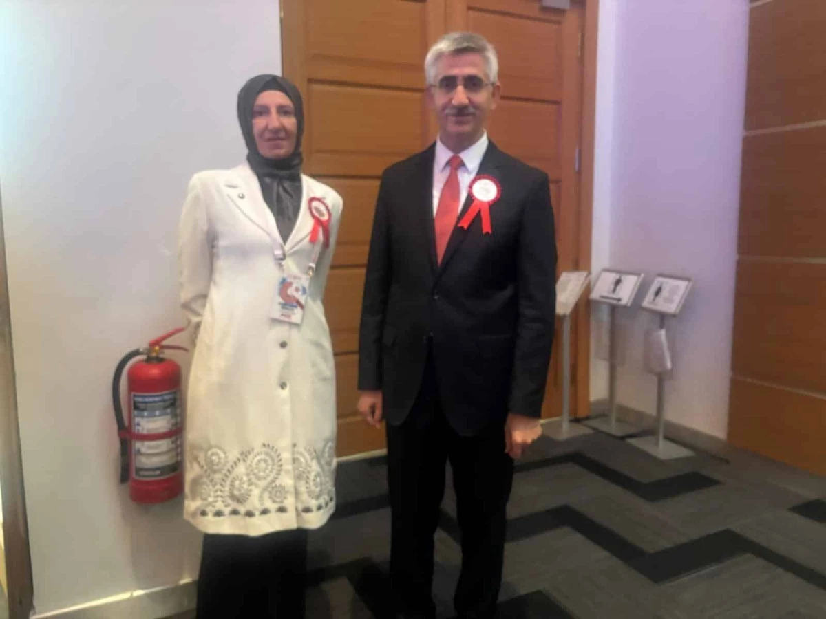 24 KASIM ÖĞRETMENLER GÜNÜ PROGRAMINA MERSİN’DEN ASUHAN MELİKE GÜNASLAN KATILDI