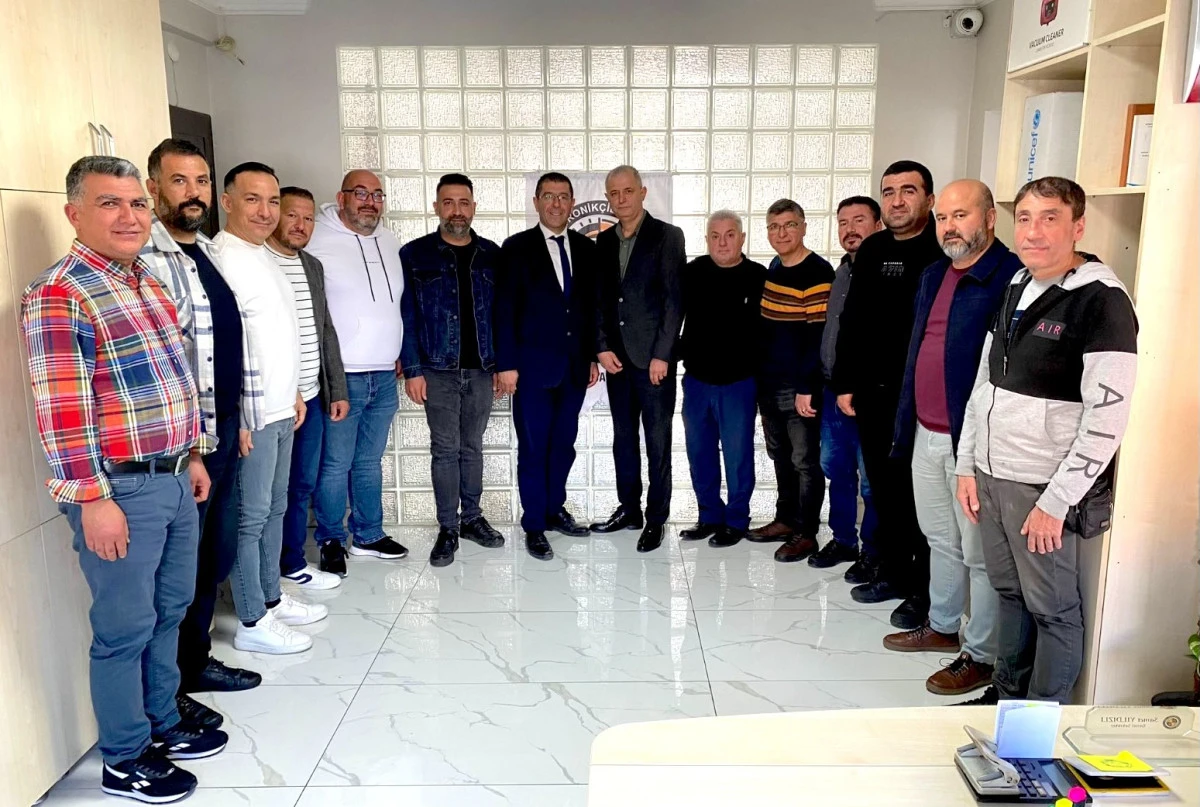 AHMET &Ouml;ZDEMİR SAHAYA İNDİ!