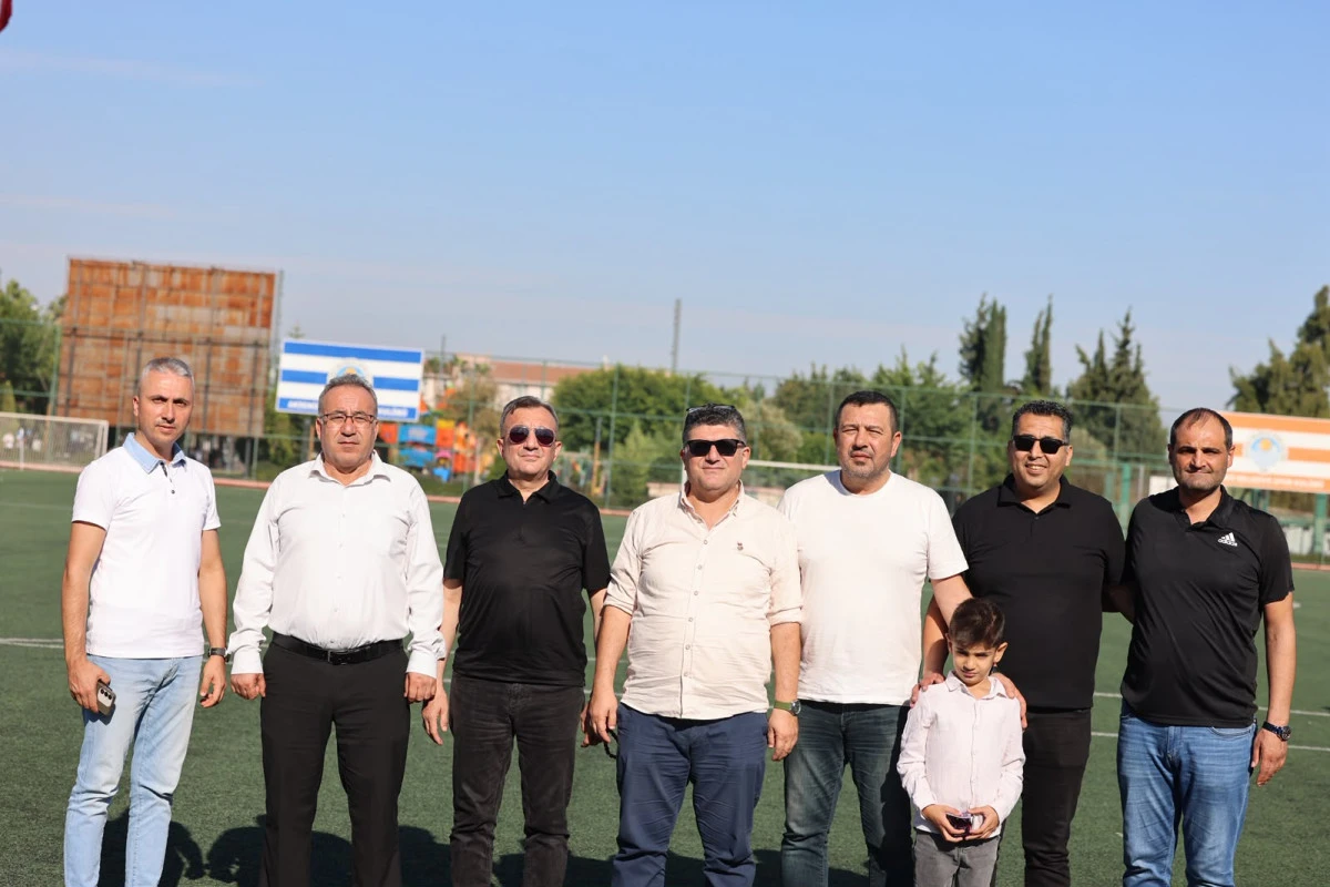 AKDENİZ BELEDİYE SPOR&rsquo;DAN 5 GOLL&Uuml; ZAFER!