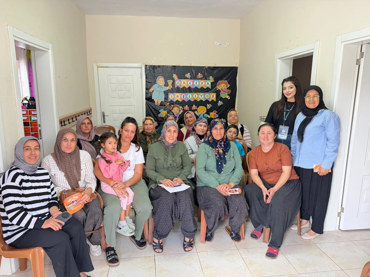 AKDENİZ BELEDİYESİ&rsquo;NDEN KIRSALDAKİ KIZ &Ccedil;OCUKLARI VE ANNELERİNE PSİKOSOSYAL DESTEK
