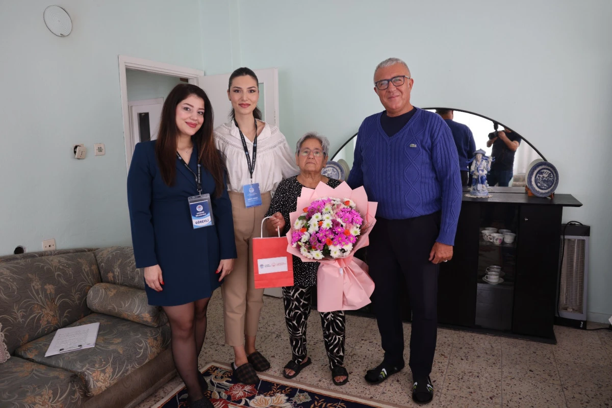 AKDENİZ BELEDİYESİ&rsquo;NDEN YAŞLILARA VEFA ZİYARETİ