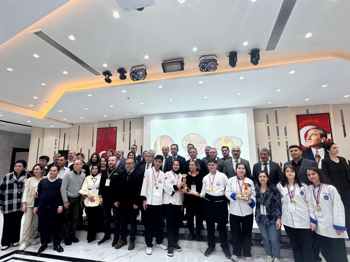 AKDENİZ B&Ouml;LGESİ GASTRONOMİ VE AŞ&Ccedil;ILIK YARIŞMASI FİNALİ ADANA&rsquo;DA YAPILDI