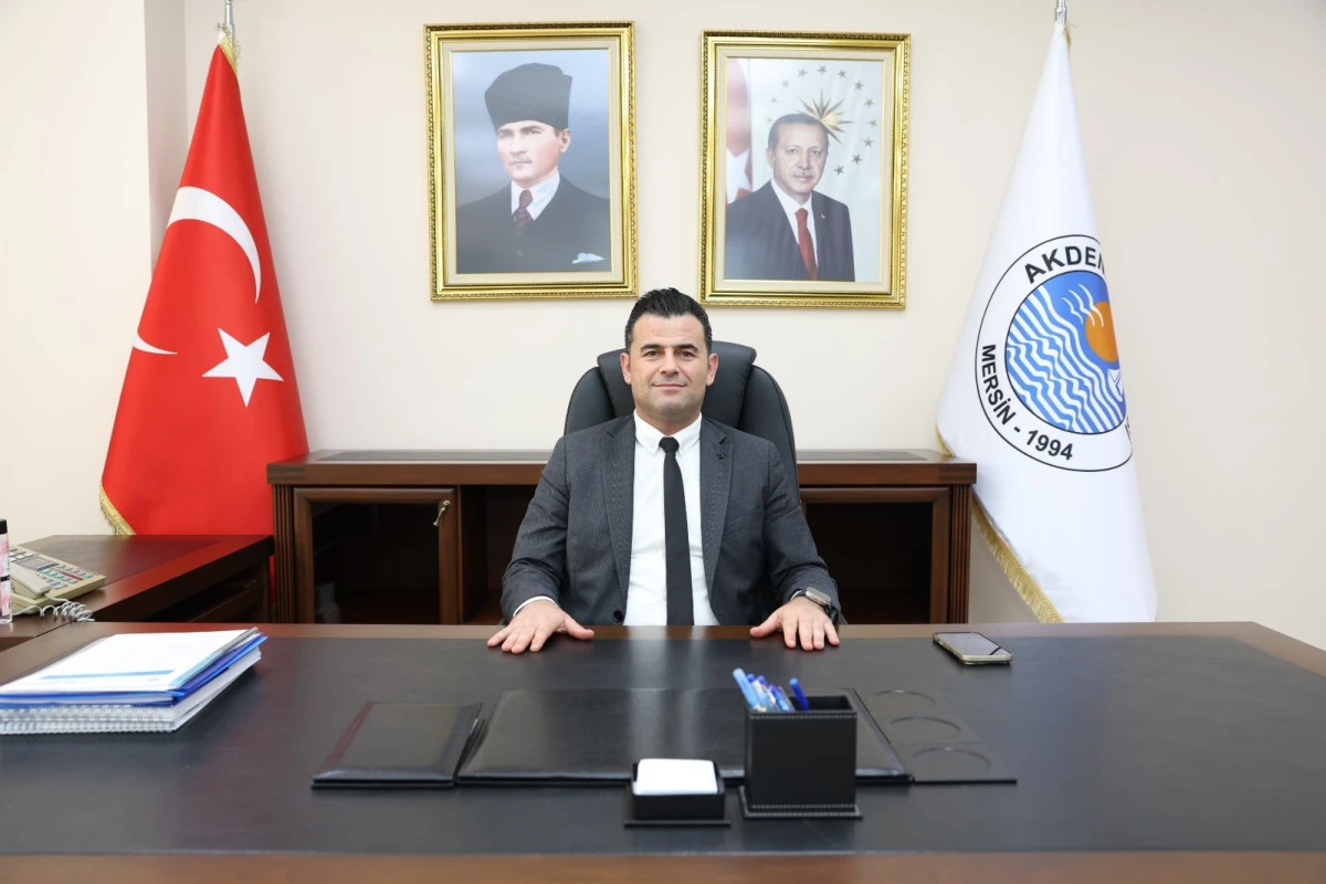AKDENİZ KAYMAKAMLIĞINA ATANAN MURAT BEŞİKCİ G&Ouml;REVİNE BAŞLADI