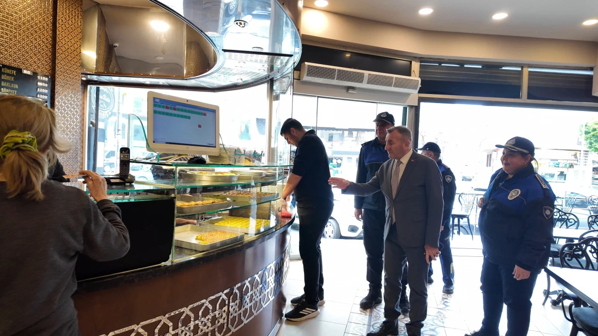 AKDENİZ&rsquo;DE BAYRAM &Ouml;NCESİ TATLI DENETİMİ