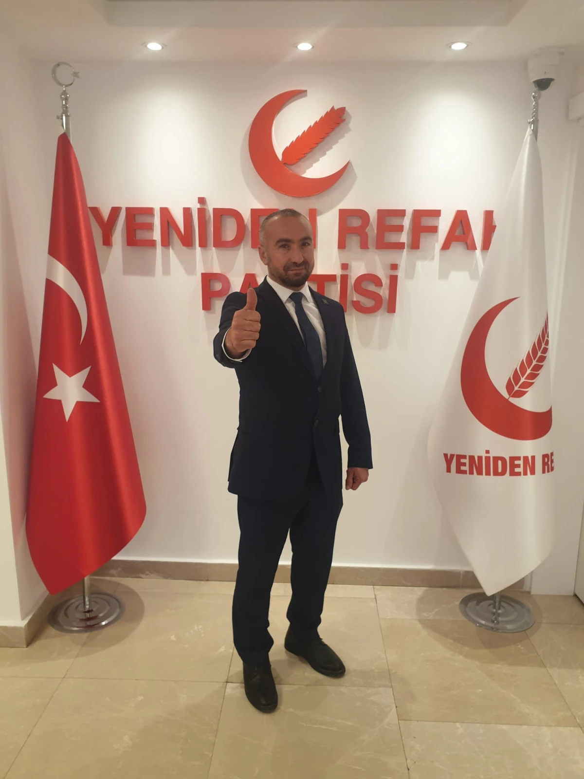 ARİF TOPKAYA: YENİDEN REFAH PARTİSİNİN 703 BİN &Uuml;YEYE ULAŞMASI MİLLETİN G&Uuml;VENİNİ ORTAYA KOYDU
