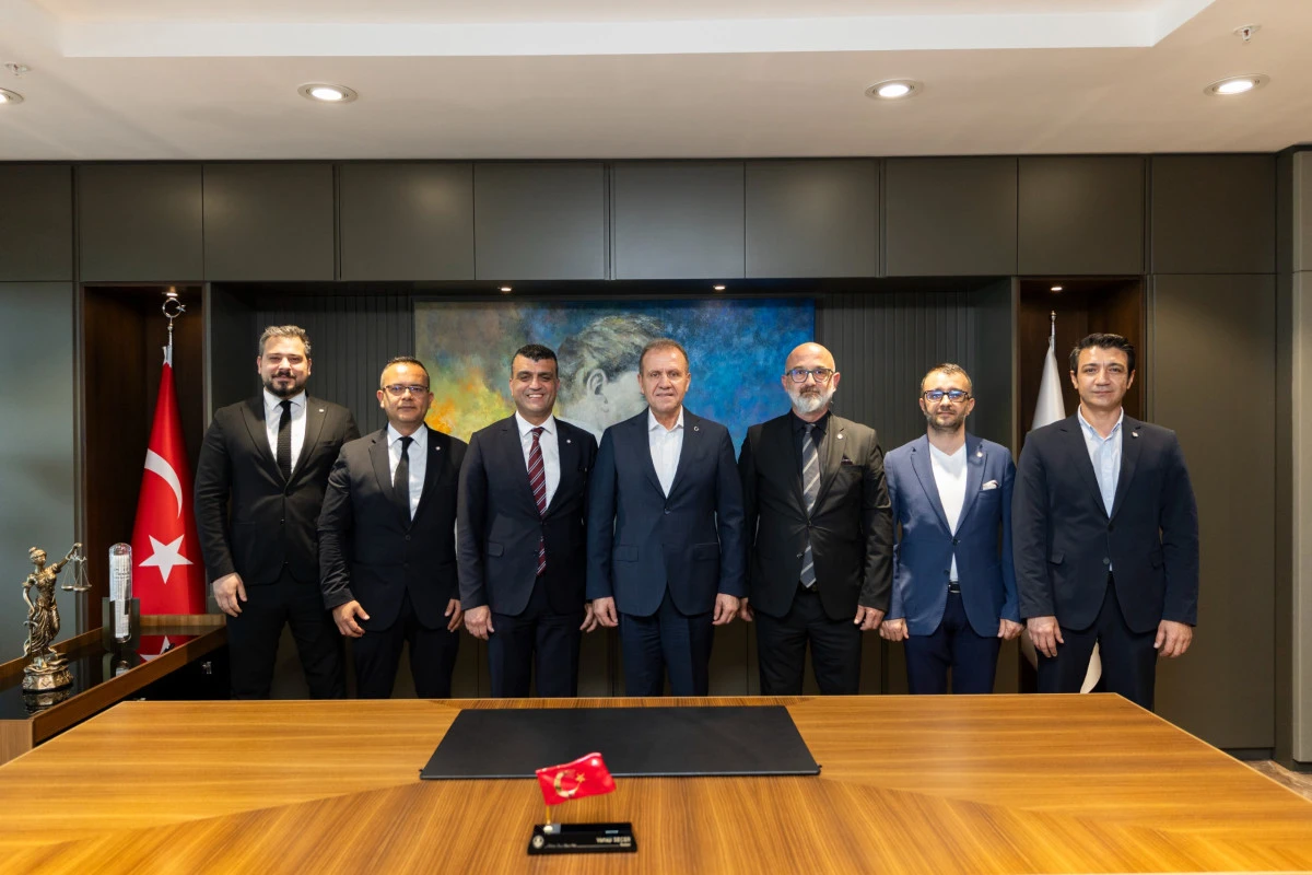 BARO BAŞKANI &Ouml;ZDEMİR&rsquo;DEN, TBB BAŞKANI SE&Ccedil;ER&rsquo;E TEBRİK ZİYARETİ