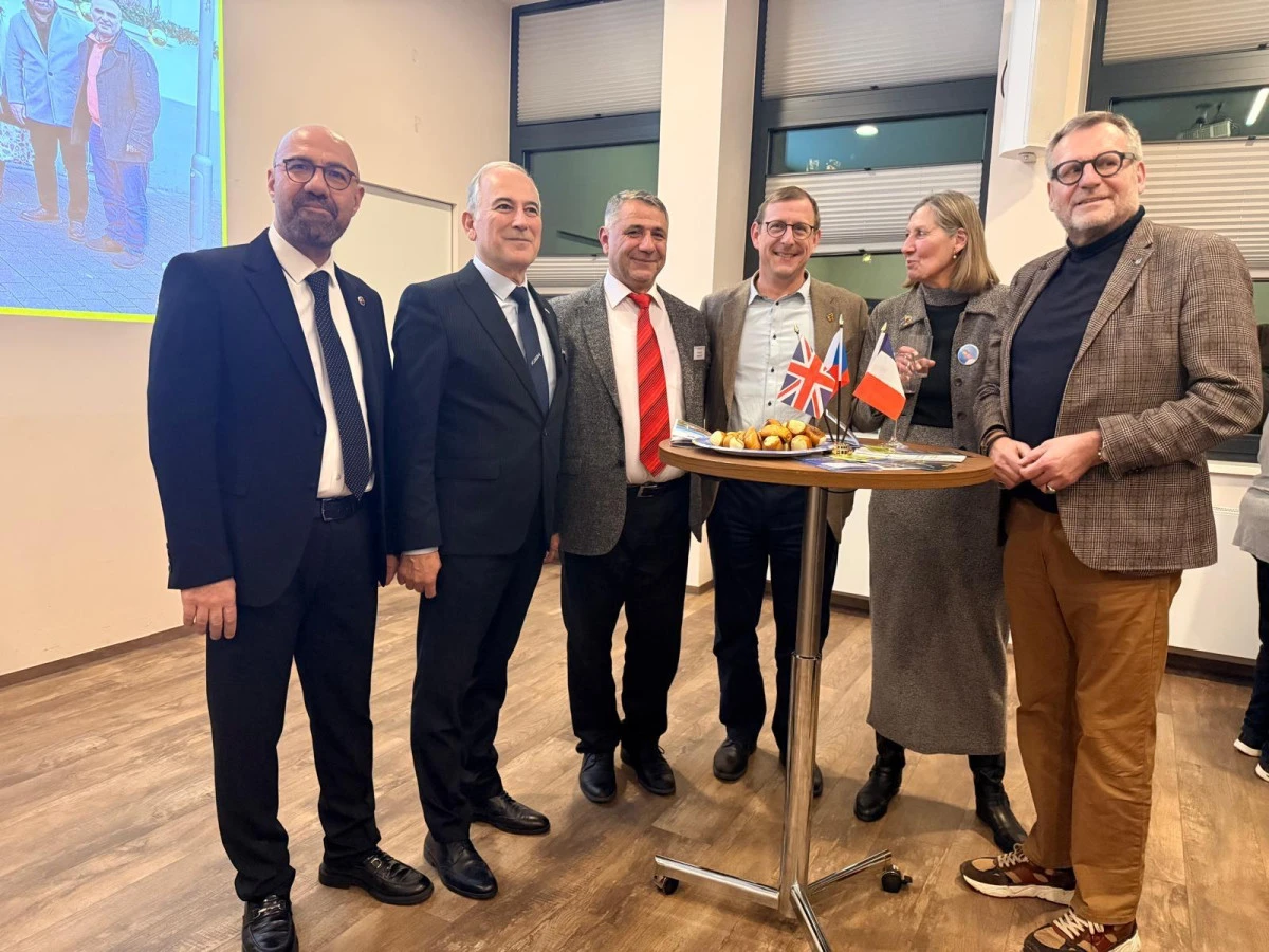 BAŞKAN DENİZ, ALMANYA BİNGEN&rsquo;DE KARDEŞ KENTLER PROJE TOPLANTISINA KATILDI