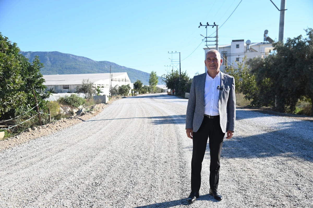 BAŞKAN DENİZ; ‘UYUMLA VE MEMNUNİYETLE ANAMUR’A HİZMET EDİYORUZ’