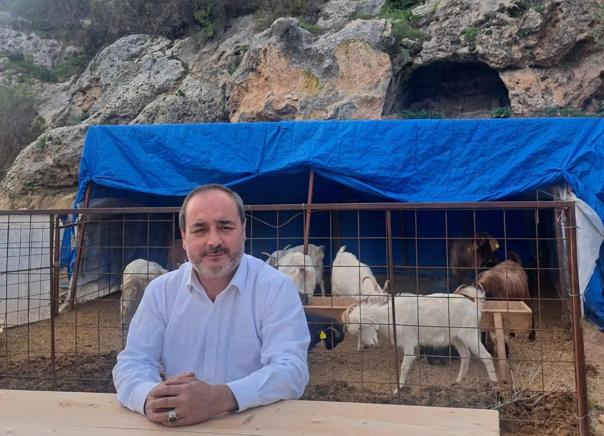 BAŞKAN FERRUH DOĞAN: ‘YERLİ ÜRETİCİYE YASAK, İTHAL HAYVANA SERBEST Mİ?’