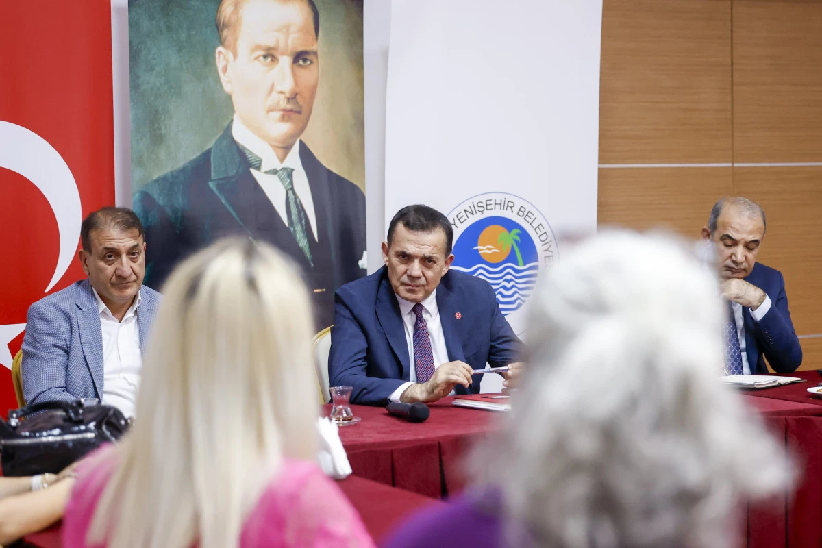 BAŞKAN ÖZYİĞİT, MAHALLE MUHTARIYLA BİR ARAYA GELDİ
