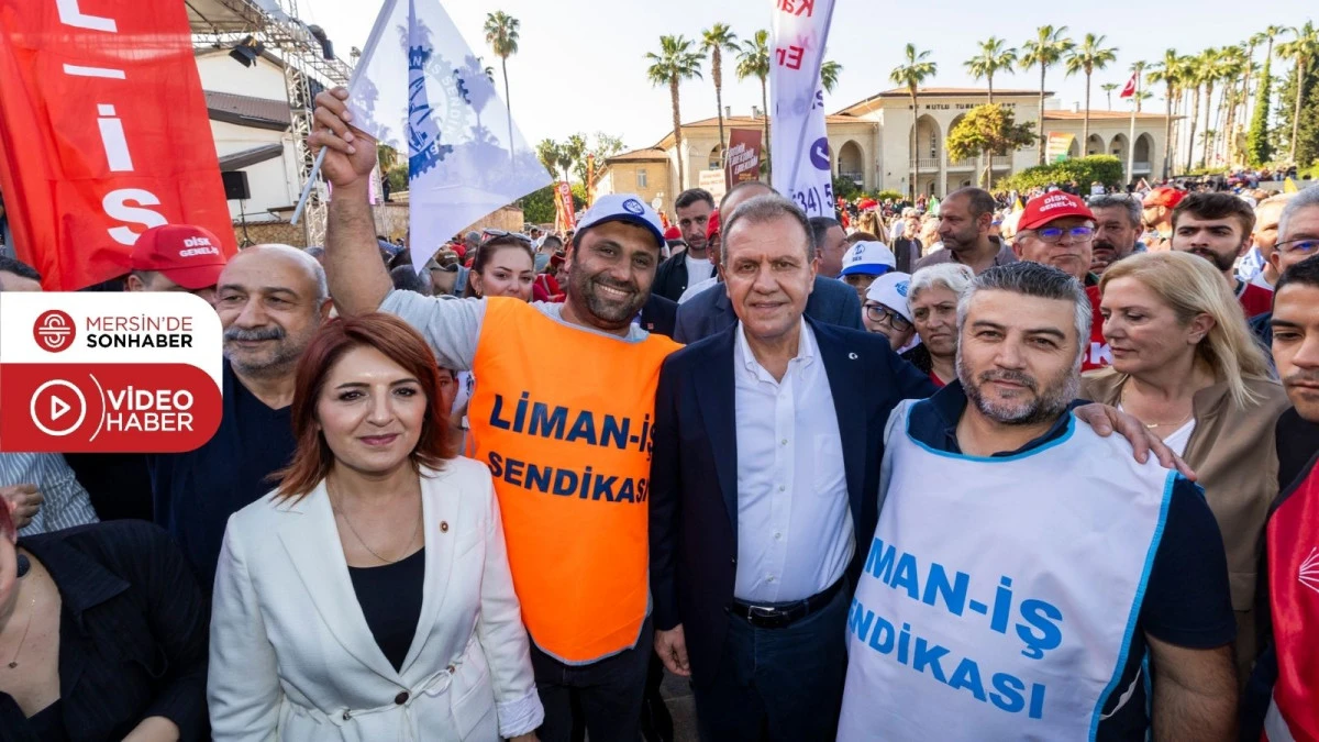 BAŞKAN SEÇER 1 MAYIS KORTEJİNDE EMEKÇİLERLE OMUZ OMUZA YÜRÜDÜ