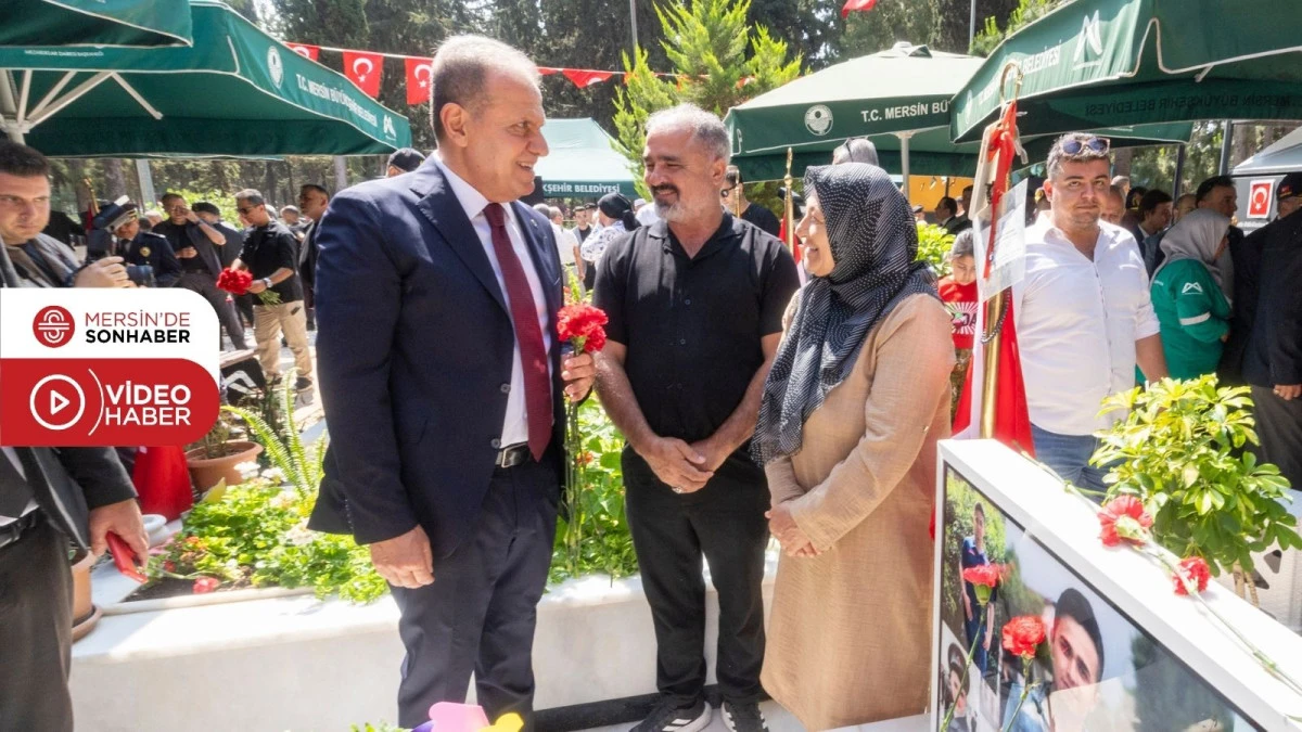 BAŞKAN SEÇER, BAYRAM ARİFESİNDE ŞEHİTLİĞİ ZİYARET ETTİ, PROTOKOLLE BAYRAMLAŞTI
