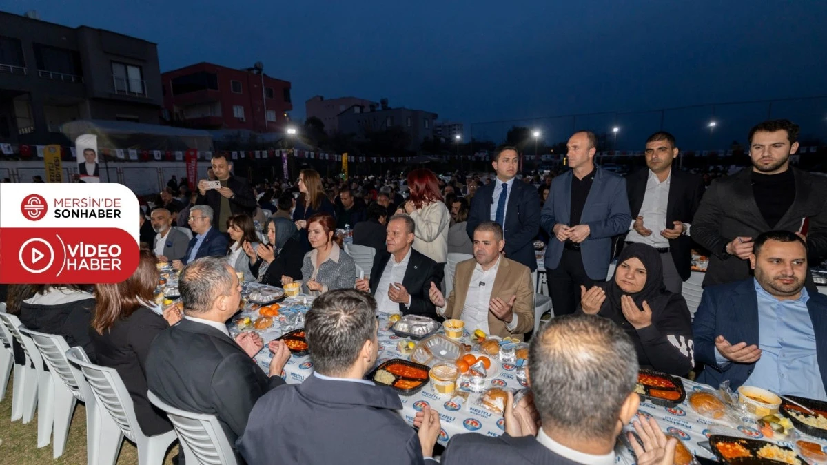 BAŞKAN SE&Ccedil;ER VE MERAL SE&Ccedil;ER MEZİTLİ BELEDİYESİ&rsquo;NİN İFTAR PROGRAMINA KATILDI