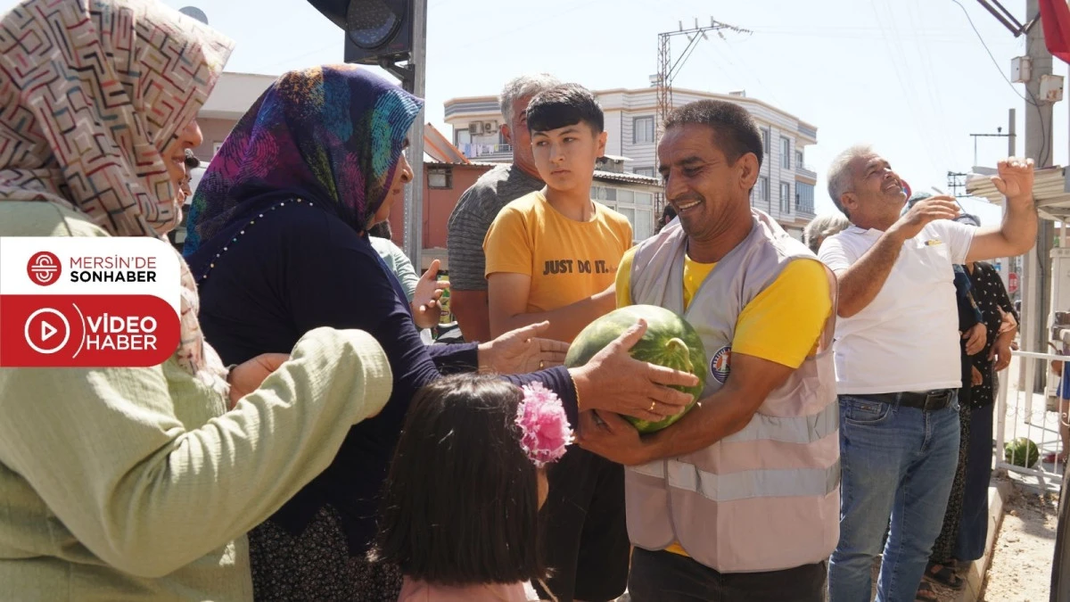 BAŞKAN TUNCER’DEN ÇİFTÇİYE CAN SUYU, 36 TON KARPUZ HALKLA BULUŞTU!