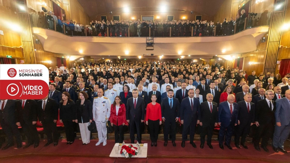 BAŞKAN VEKİLİ GEN&Ccedil;, 29 EKİM CUMHURİYET BAYRAMI KUTLAMALARINA KATILDI