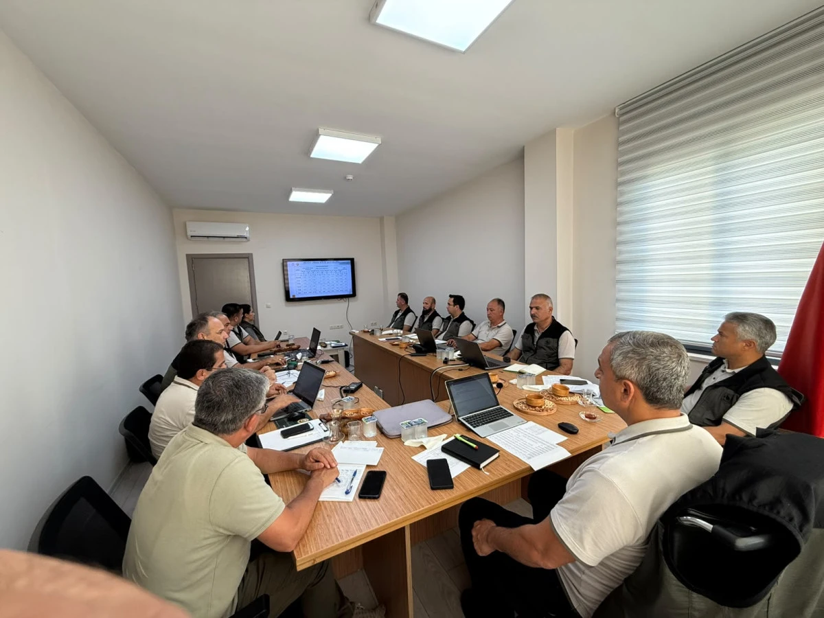 BOZYAZI ORMAN İŞLETME M&Uuml;D&Uuml;RL&Uuml;Ğ&Uuml;NDEKİ &Ccedil;ALIŞMALAR YERİNDE İNCELENDİ
