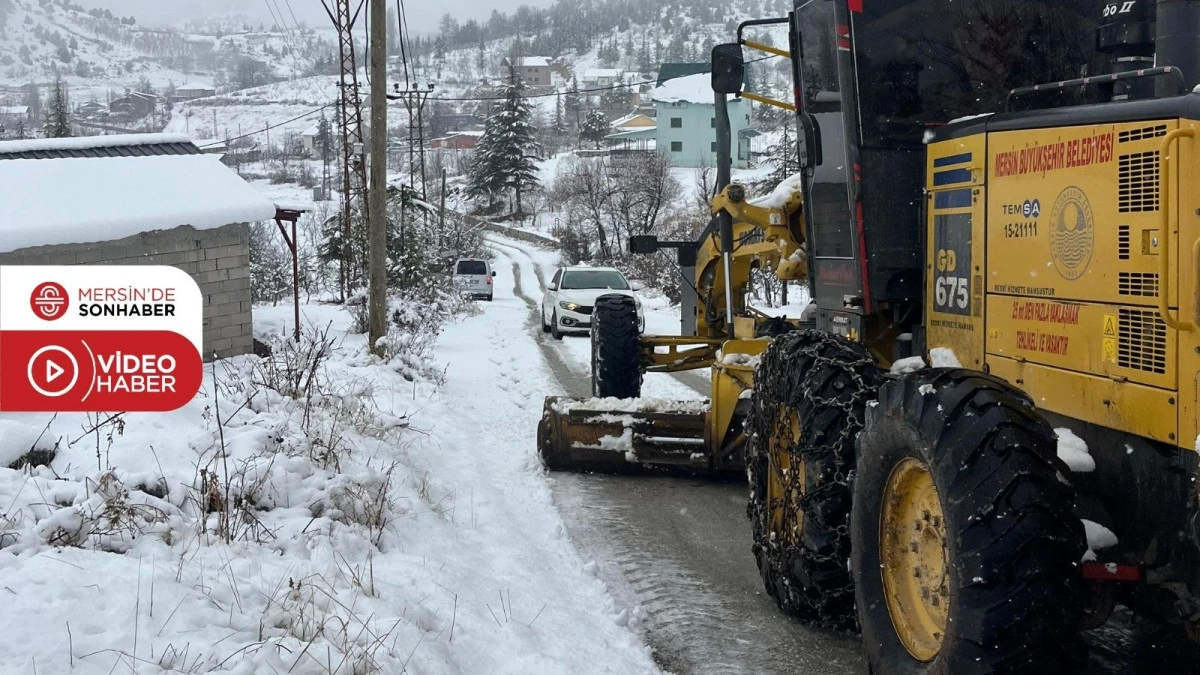 B&Uuml;Y&Uuml;KŞEHİR EKİPLERİ GECE-G&Uuml;ND&Uuml;Z KARLA M&Uuml;CADELE EDİYOR