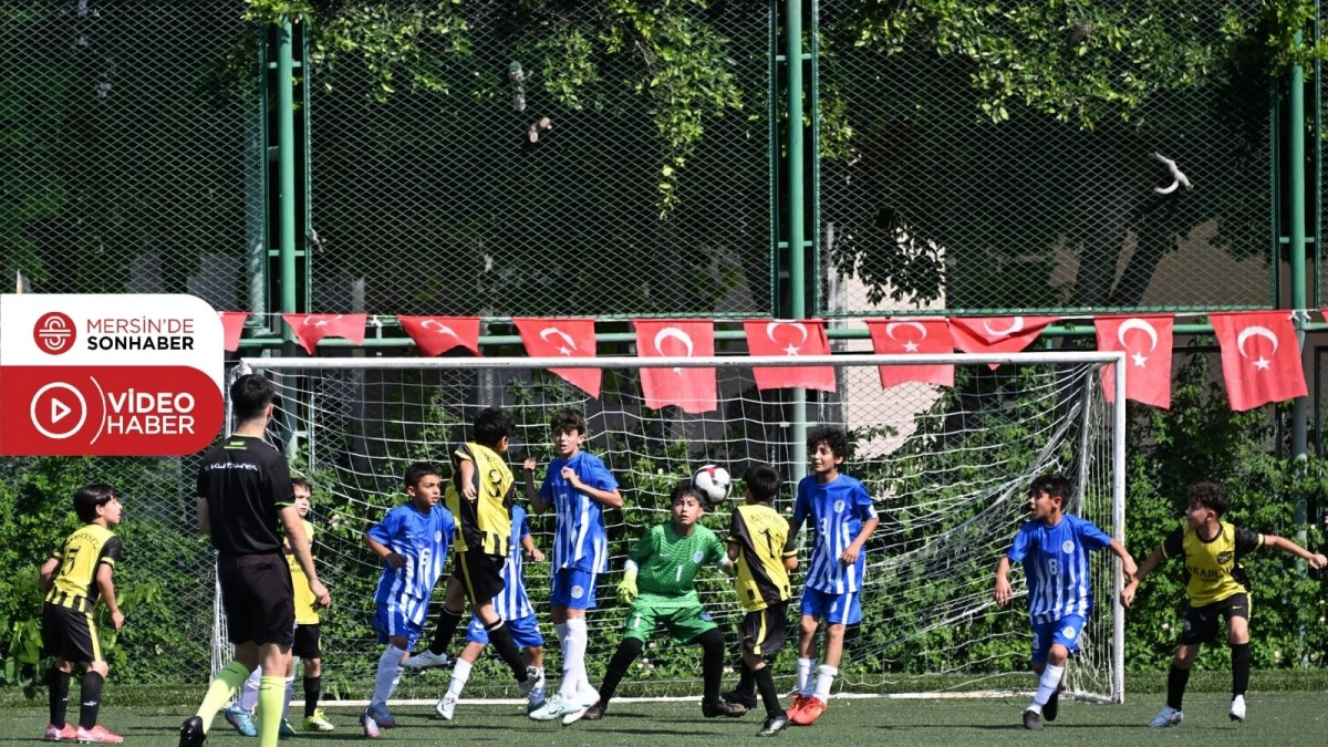 B&Uuml;Y&Uuml;KŞEHİR EV SAHİPLİĞİNDEKİ &lsquo;U-11 VE U-12 &Ccedil;OCUK FUTBOL ŞENLİĞİ&rsquo; DEVAM EDİYOR