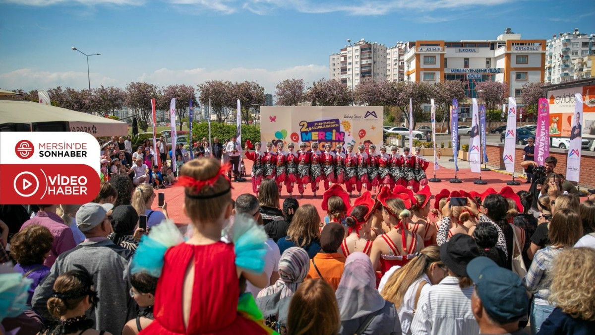 BÜYÜKŞEHİR’İN 2.ULUSLARARASI MERSİN ÇOCUK FESTİVALİ COŞKUYLA DEVAM EDİYOR