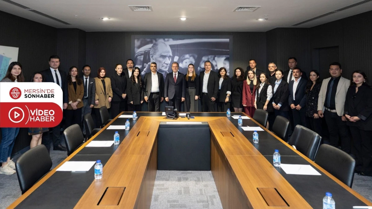 BÜYÜKŞEHİR’İN EMEKTAR ÖĞRETMENLERİNDEN, BAŞKAN SEÇER’E ZİYARET