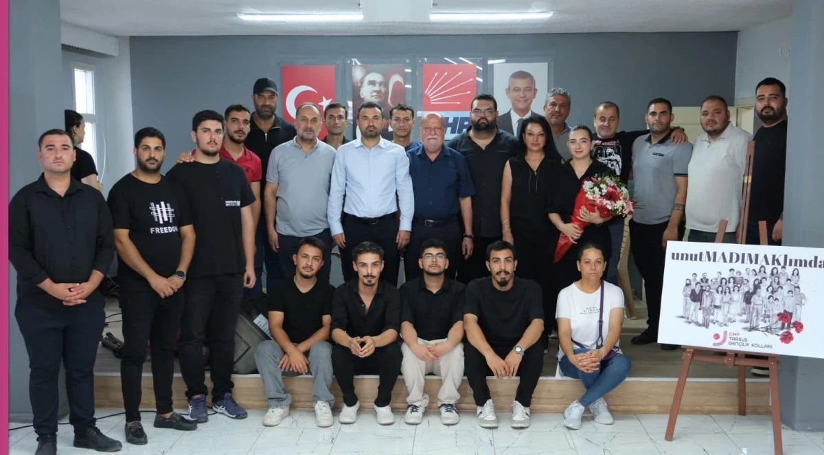 CHP TARSUS İLÇE GENÇLİK KOLLARI TARAFINDAN 2 TEMMUZ ANMA PROGRAMI DÜZENLENDİ 