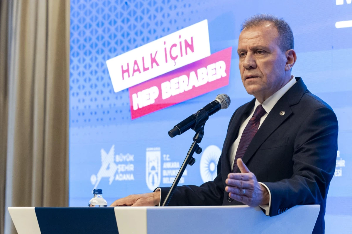 CHP&rsquo;Lİ BAŞKANLAR MERSİN&rsquo;DE BULUŞTU: &lsquo;VATANDAŞIN UMUDUNU DİRİ TUTMAK ZORUNDAYIZ&rsquo;