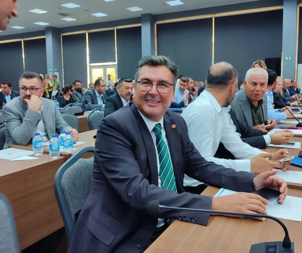 CHP&rsquo;Lİ HASAN &Ouml;ZALP &Ouml;NAL&rsquo;DAN YENİ YIL MESAJI