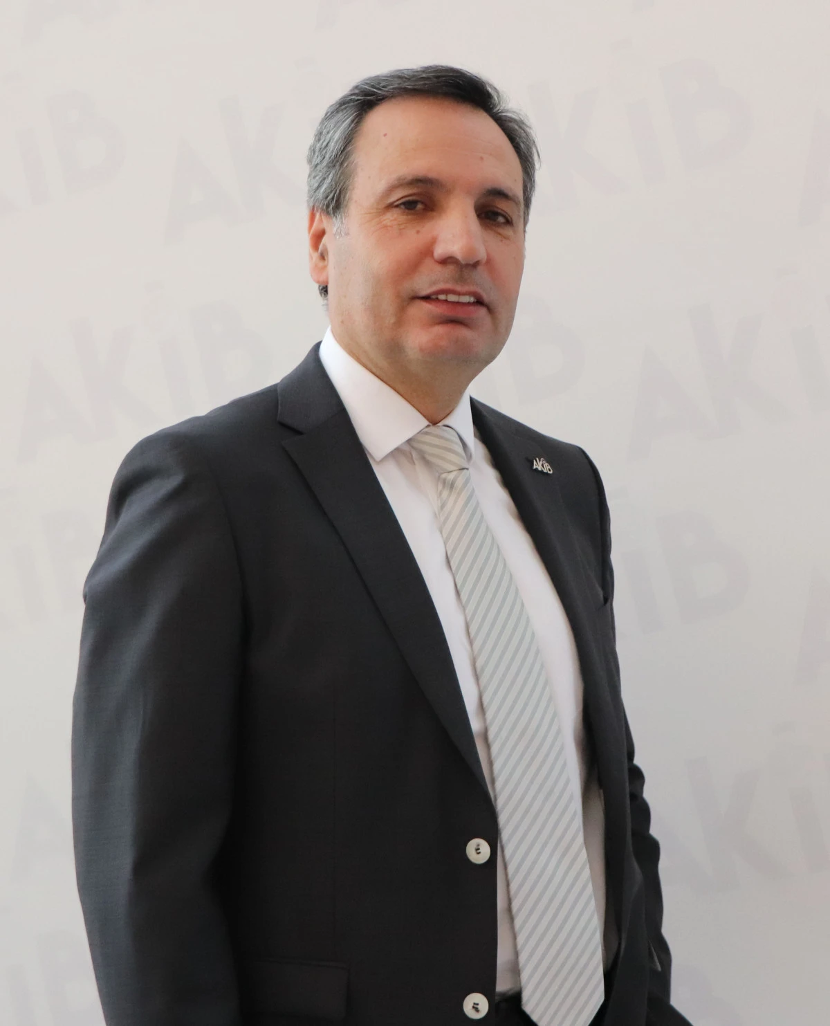 DEMİR-&Ccedil;ELİK SEKT&Ouml;R&Uuml;NDEN İHRACATTA G&Uuml;&Ccedil;L&Uuml; PERFORMANS