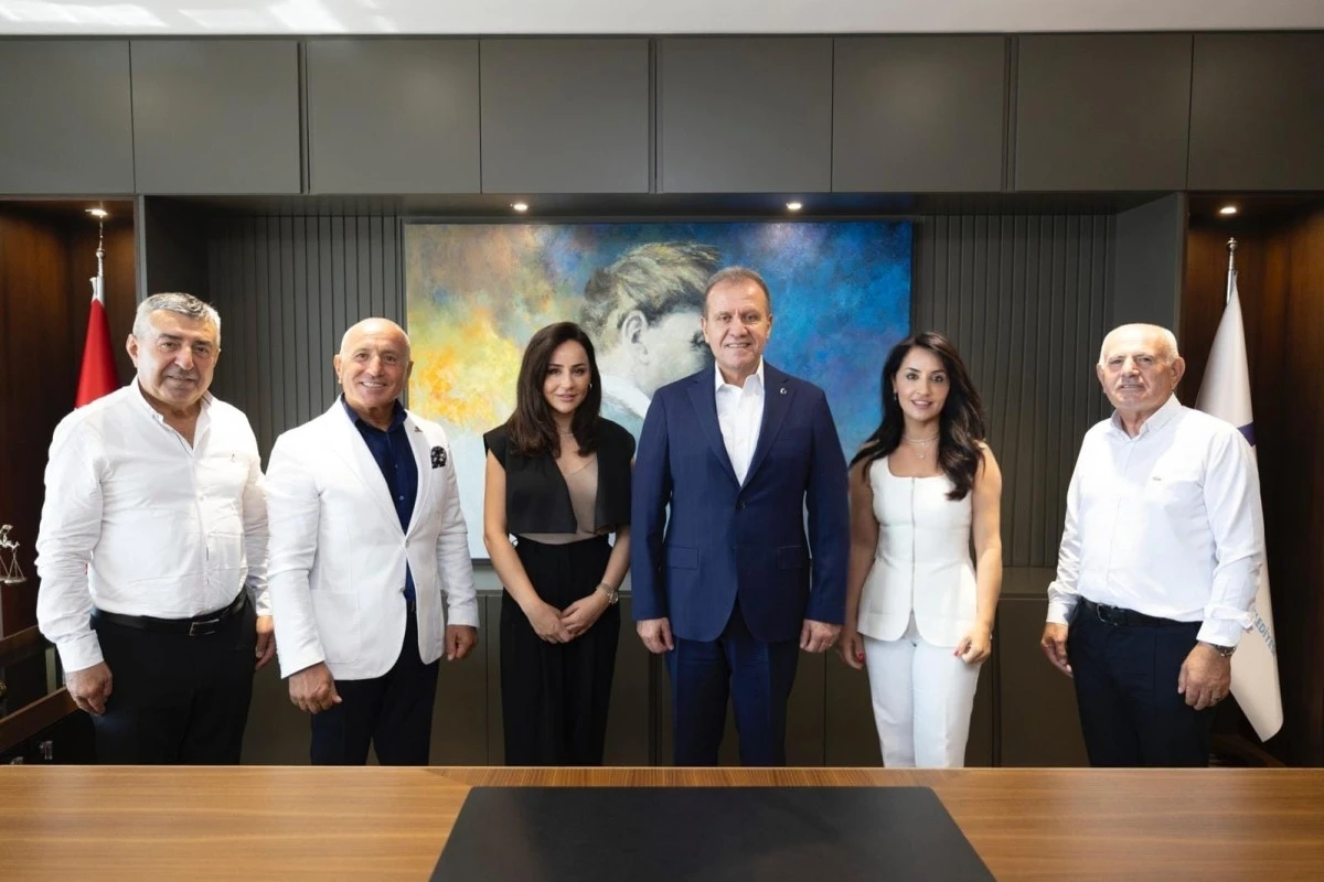 DERYA GRUP’TAN VAHAP SEÇER’E TEBRİK VE TEŞEKKÜR ZİYARETİ