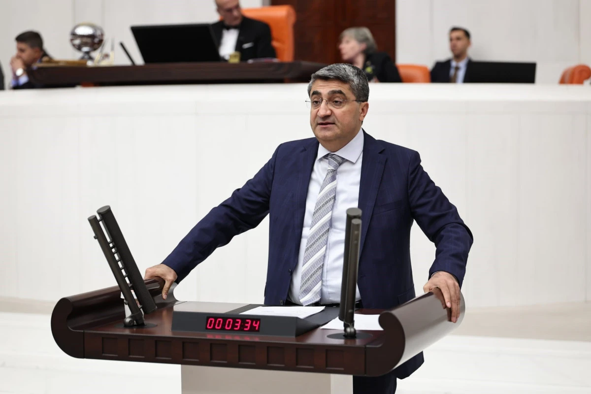 EKMEN: FAİLİ ME&Ccedil;HULLERDE TEMEL SORUN ETKİN Y&Uuml;R&Uuml;T&Uuml;LMEYEN SORUŞTURMALARDIR
