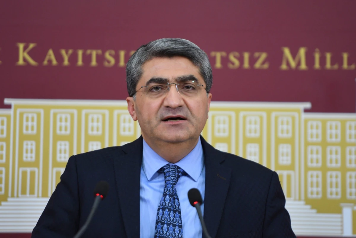 EKMEN: MECLİS&rsquo;İN MEHABETİ HEPİMİZİN ORTAK SORUMLULUĞUDUR