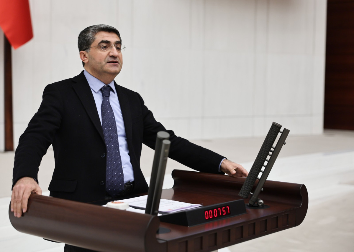 EKMEN: RTÜK CEZA SOPASI İLE MEDYAYI SUSTURAMAZ
