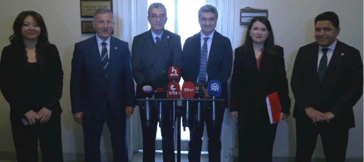 EKMEN: TRANSFER SİYASETİNE KARŞI &Ccedil;&Ouml;Z&Uuml;M, SANDIK