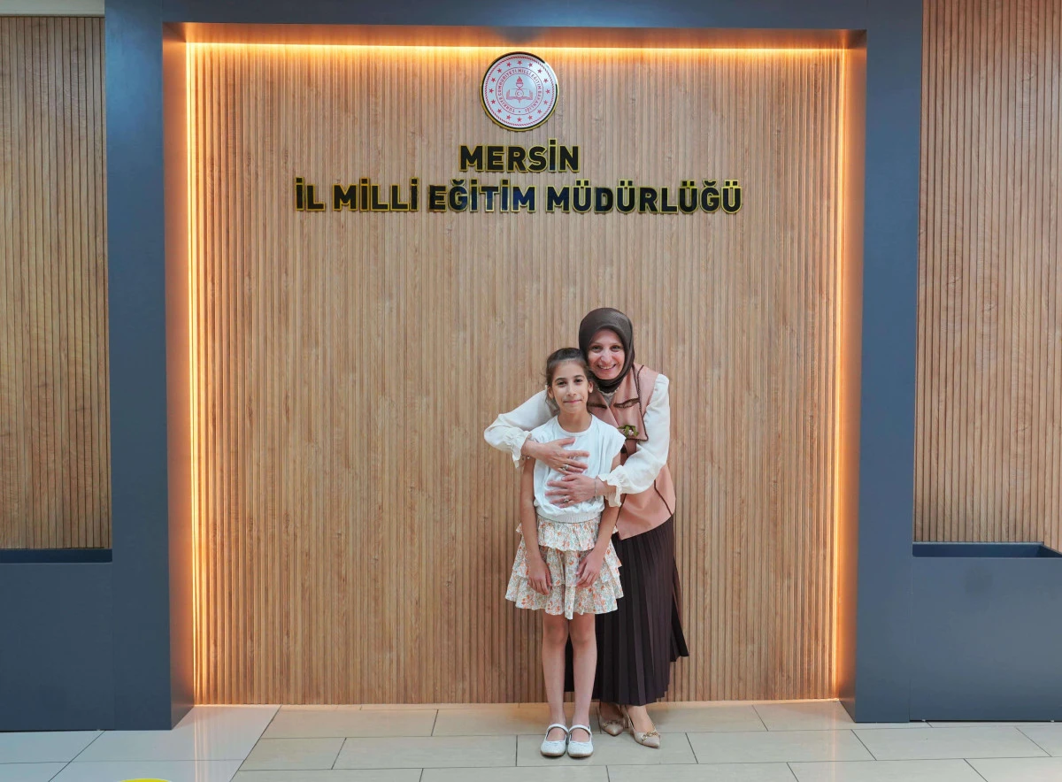 FATMA KAYRA ÖZENİR'DEN İL MİLLÎ EĞİTİM MÜDÜRÜ FAZİLET DURMUŞ’A ZİYARET