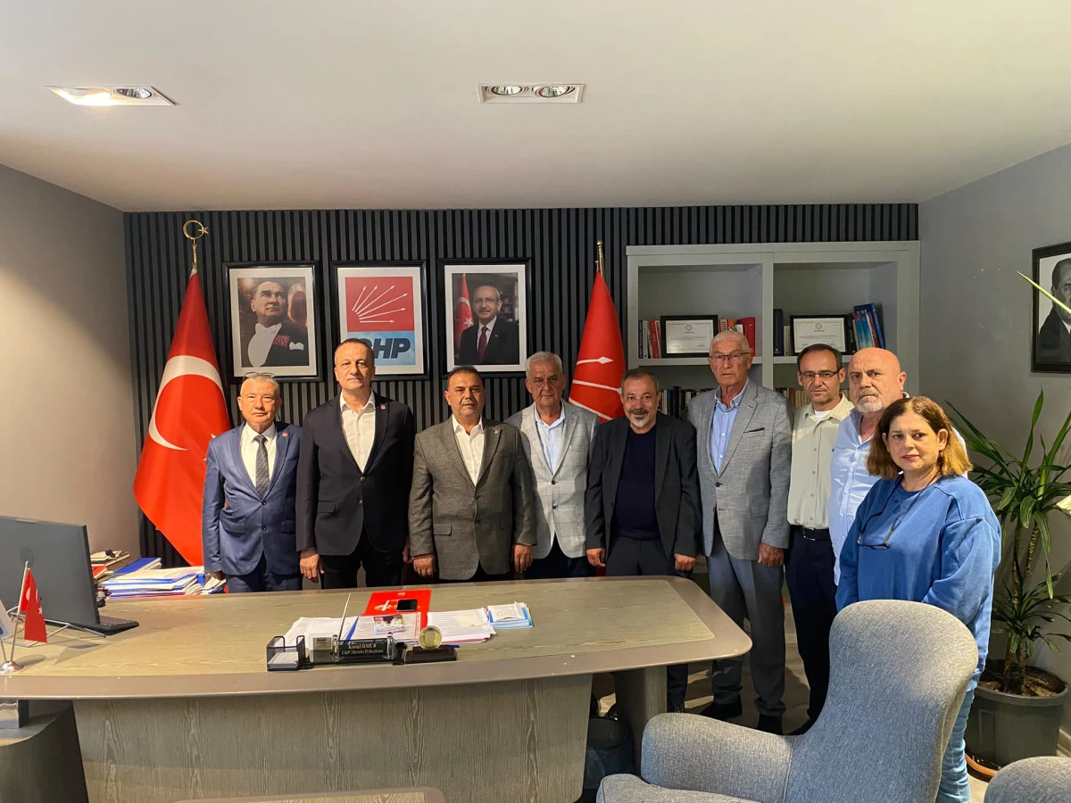G&Uuml;LNAR B&Uuml;Y&Uuml;KŞEHİR BELEDİYE MECLİS &Uuml;YESİ MUSTAFA DENK, CHP&rsquo;YE KATILDI