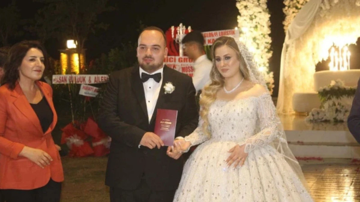 G&Uuml;NDOĞDU AİLESİNİN MUTLU G&Uuml;N&Uuml;