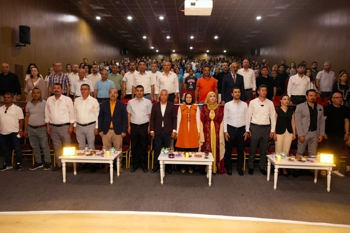 İL MİLLÎ EĞİTİM MÜDÜRÜ FAZİLET DURMUŞ, İSTANBUL’UN FETHİ PROGRAMINA KATILDI