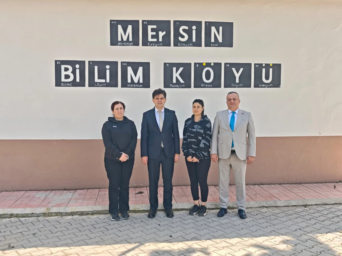 İL MİLL&Icirc; EĞİTİM M&Uuml;D&Uuml;R&Uuml; MUHAMMED &Ouml;ZDEMİRCİ, MERSİN BİLİM K&Ouml;Y&Uuml; EĞİTİM MERKEZİNİ ZİYARET ETTİ