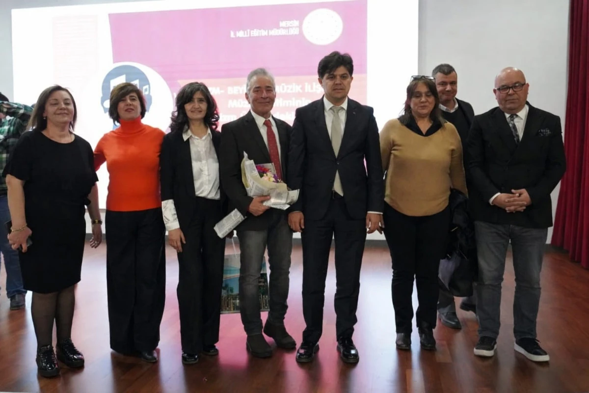 İL MİLL&Icirc; EĞİTİM M&Uuml;D&Uuml;R&Uuml; MUHAMMED &Ouml;ZDEMİRCİ, &lsquo;OTİZM VE M&Uuml;ZİK KIŞ BULUŞMASI&rsquo; ETKİNLİĞİNE KATILDI