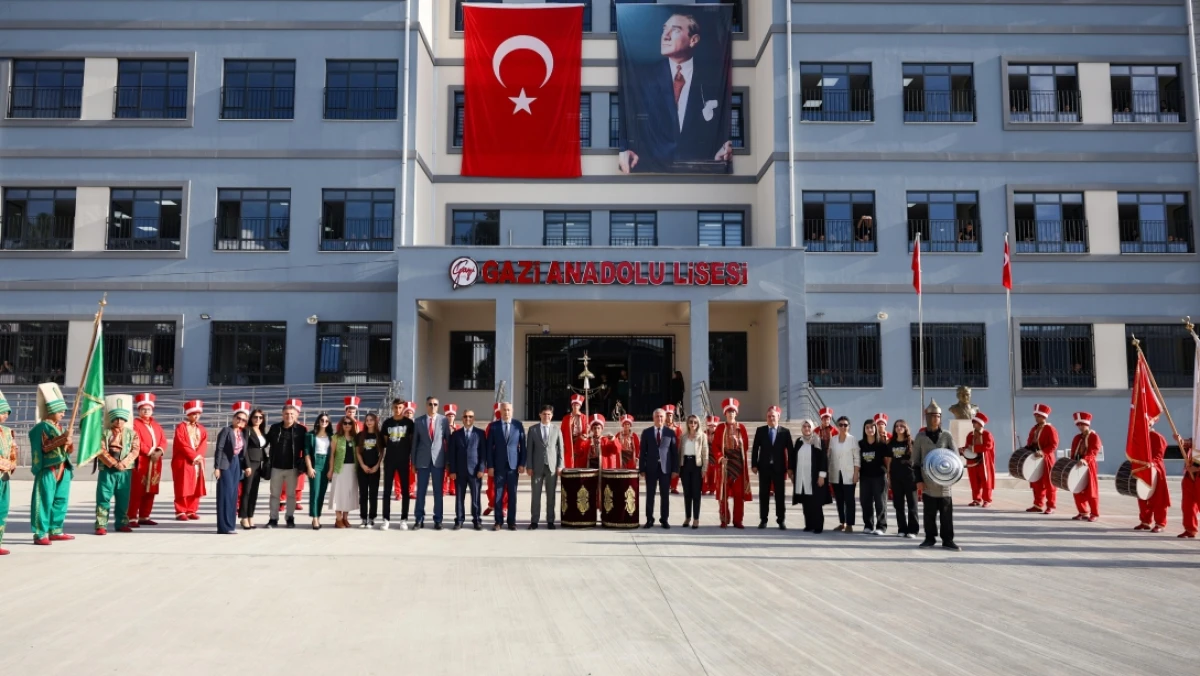 İL MİLLÎ EĞİTİM MÜDÜRÜ MUHAMMED ÖZDEMİRCİ’DEN AKDENİZ İLÇESİNDE OKUL ZİYARETLERİ