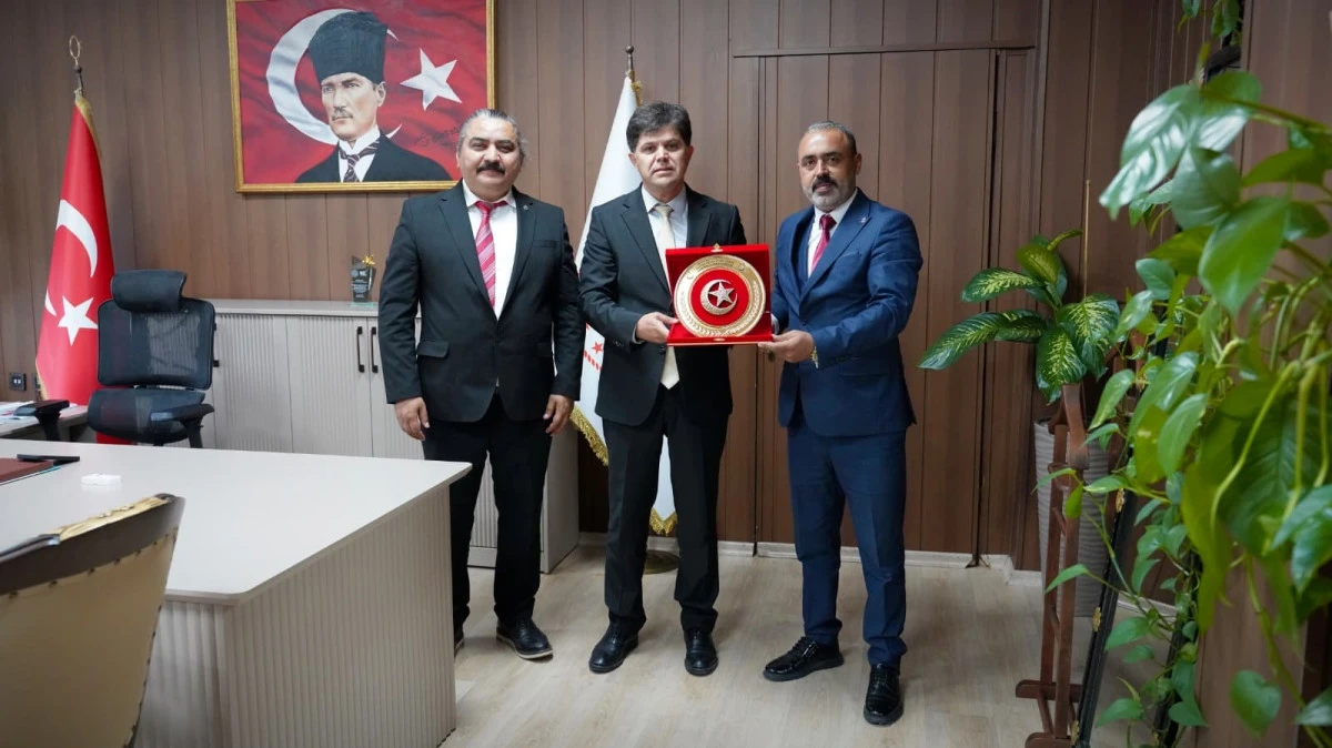 İL MİLLÎ EĞİTİM MÜDÜRÜ ÖZDEMİRCİ, ÇEŞİTLİ KURUM TEMSİLCİLERİNİ KABUL ETTİ