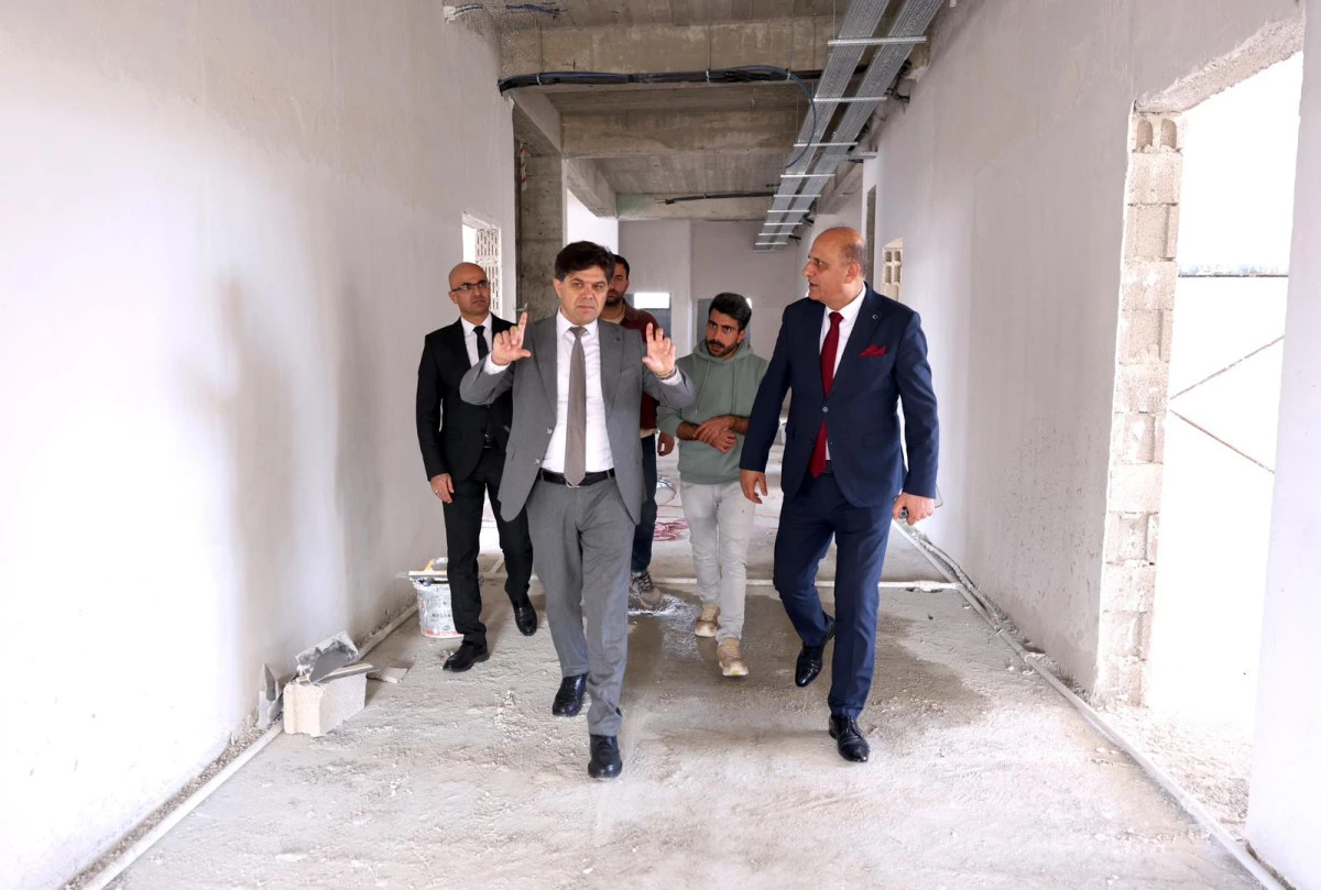 İL MİLLÎ EĞİTİM MÜDÜRÜ ÖZDEMİRCİ, TARSUS’TAKİ OKUL İNŞAATLARINDA İNCELEMELERDE BULUNDU