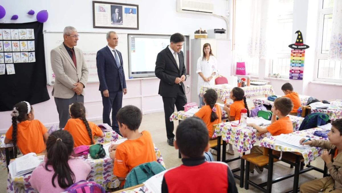 İL MİLL&Icirc; EĞİTİM M&Uuml;D&Uuml;R&Uuml; &Ouml;ZDEMİRCİ&rsquo;DEN NECDET &Uuml;LGER İLKOKULUNA ZİYARET