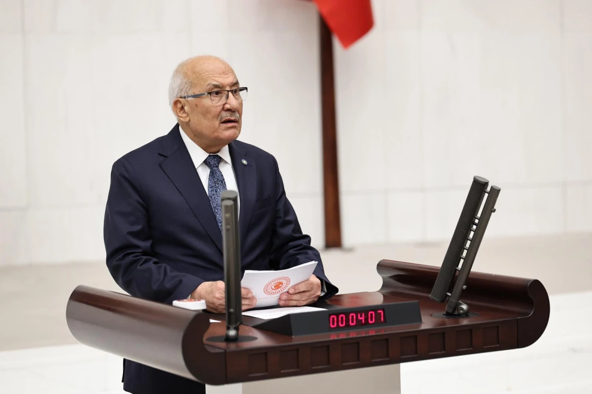 İYİ PARTİLİ KOCAMAZ: &lsquo;EKONOMİK ŞARTLAR GEN&Ccedil;LERİ &Ccedil;OCUK YAPMAKTAN UZAKLAŞTIRIYOR&rsquo;