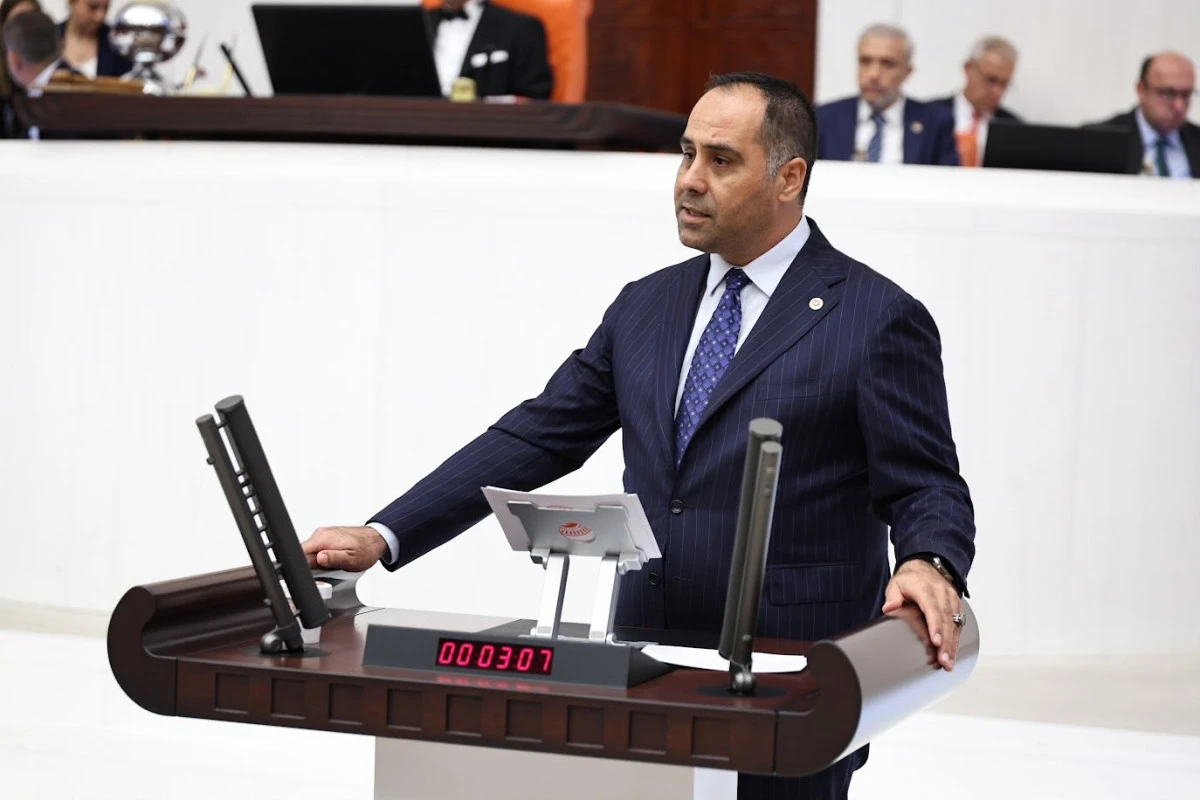 KIRATLI: &lsquo;ŞEHİTLERİMİZİN EMANETİNE SAHİP &Ccedil;IKACAK, KARDEŞLİĞİMİZİ G&Uuml;&Ccedil;LENDİRECEĞİZ&rsquo;